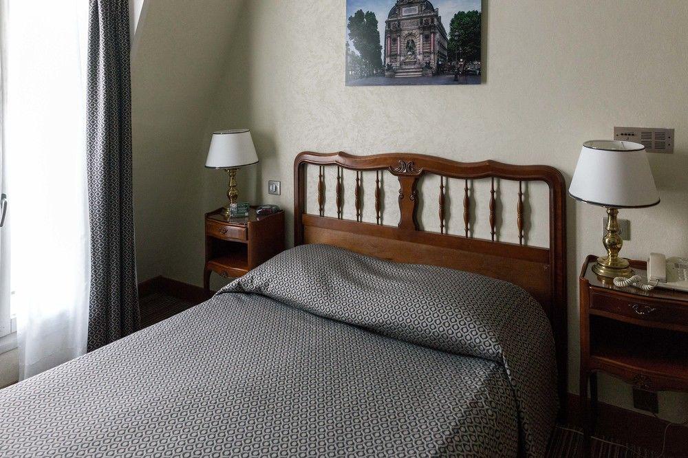 Hotel Saint Christophe ปารีส ภายนอก รูปภาพ