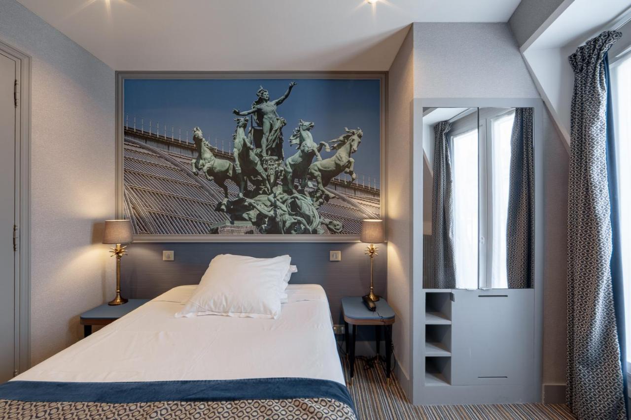 Hotel Saint Christophe ปารีส ภายนอก รูปภาพ