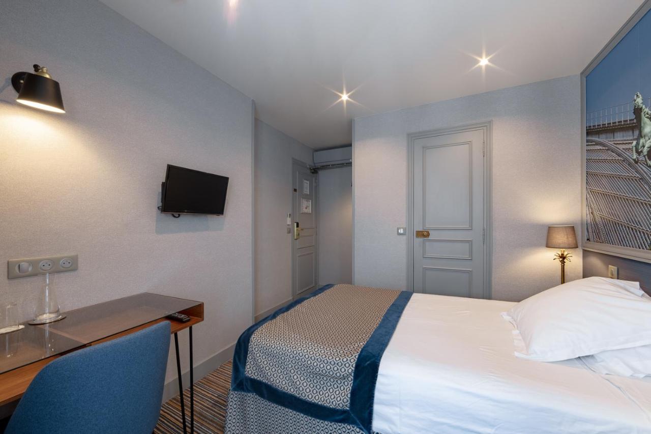 Hotel Saint Christophe ปารีส ภายนอก รูปภาพ
