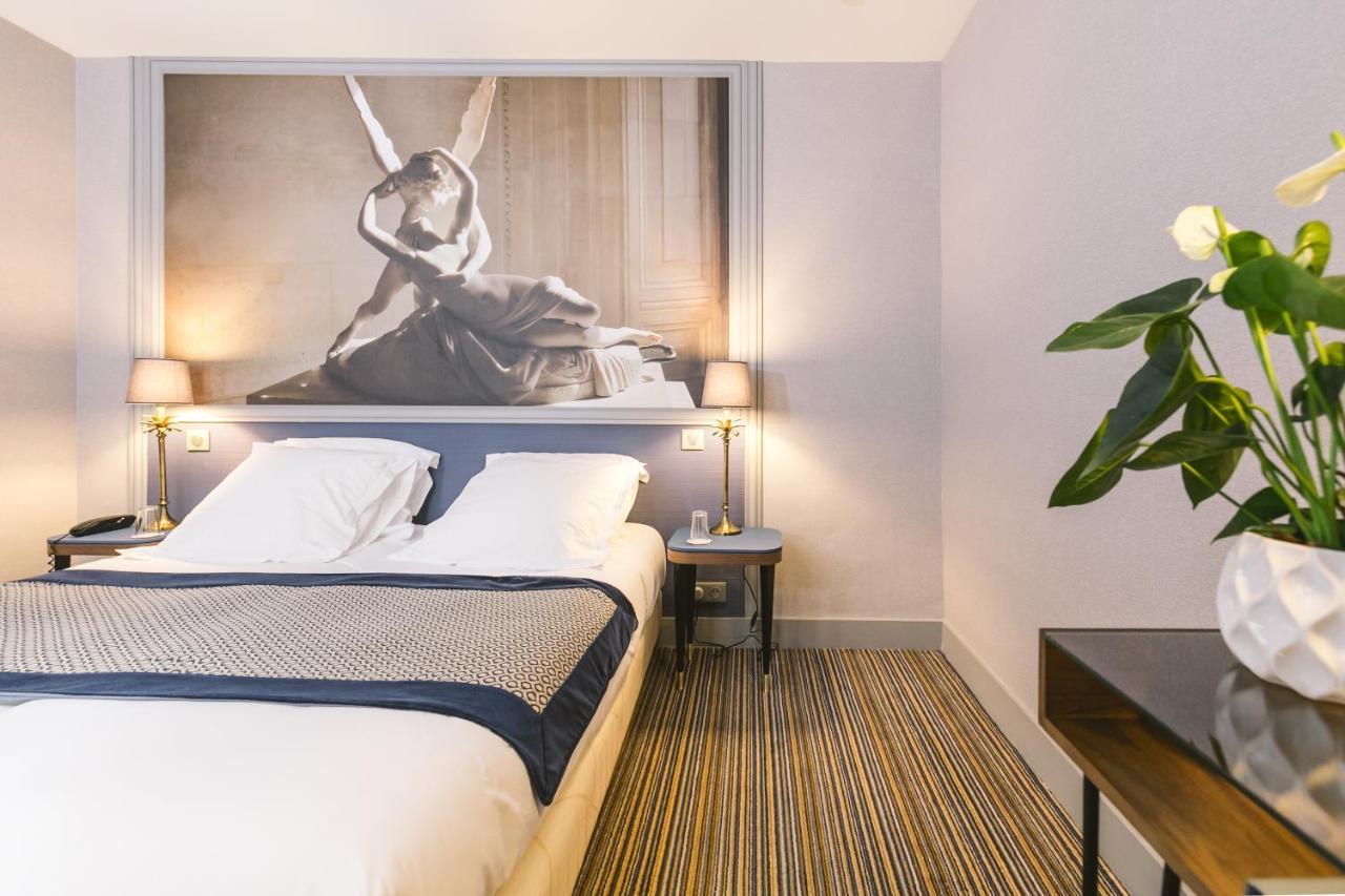Hotel Saint Christophe ปารีส ภายนอก รูปภาพ